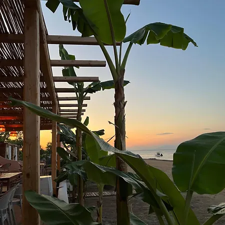 公寓式酒店 Jessica's & 3*