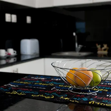 Jessica's & 公寓式酒店