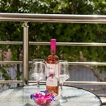 Jessica's & 公寓式酒店