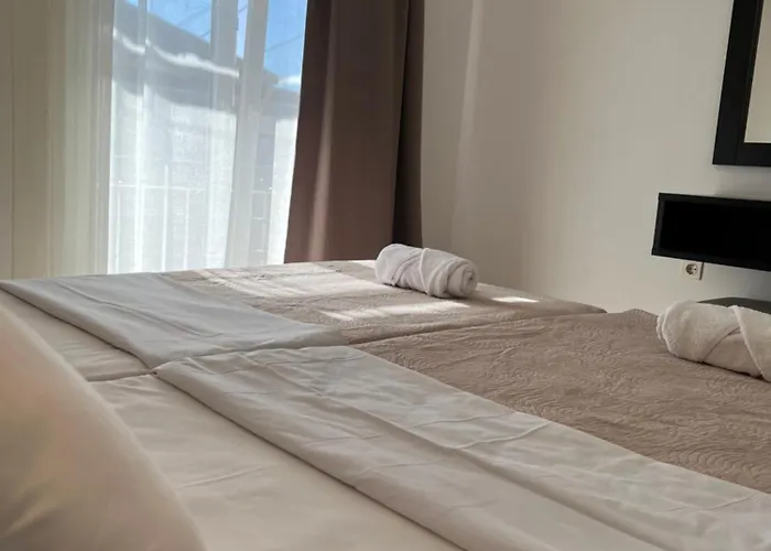 Aparthotel Jessica's &