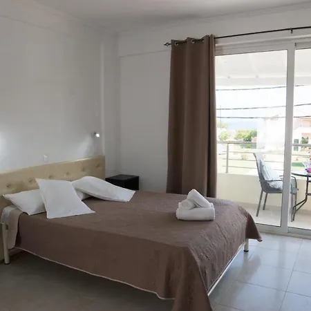 Jessica's & Apartmanhotel Kávosz