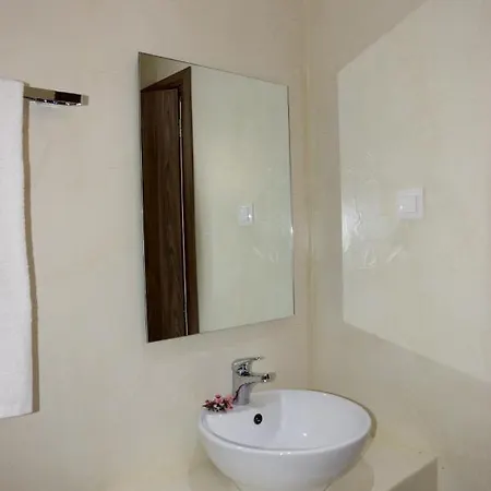 Apartmanhotel Jessica's & 3*