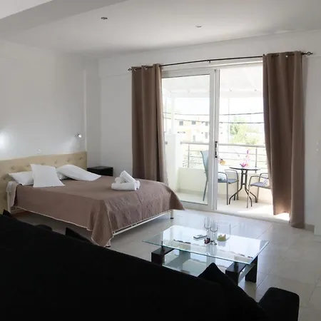 Jessica's & Apartmanhotel