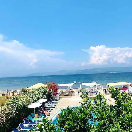 Jessica's & Kavos