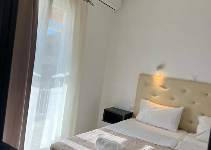 아파트호텔 Jessica's & 3*